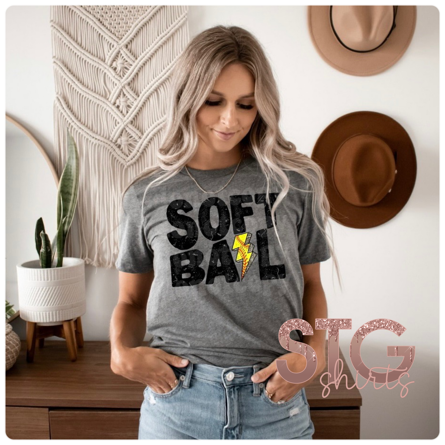 Softball bolt