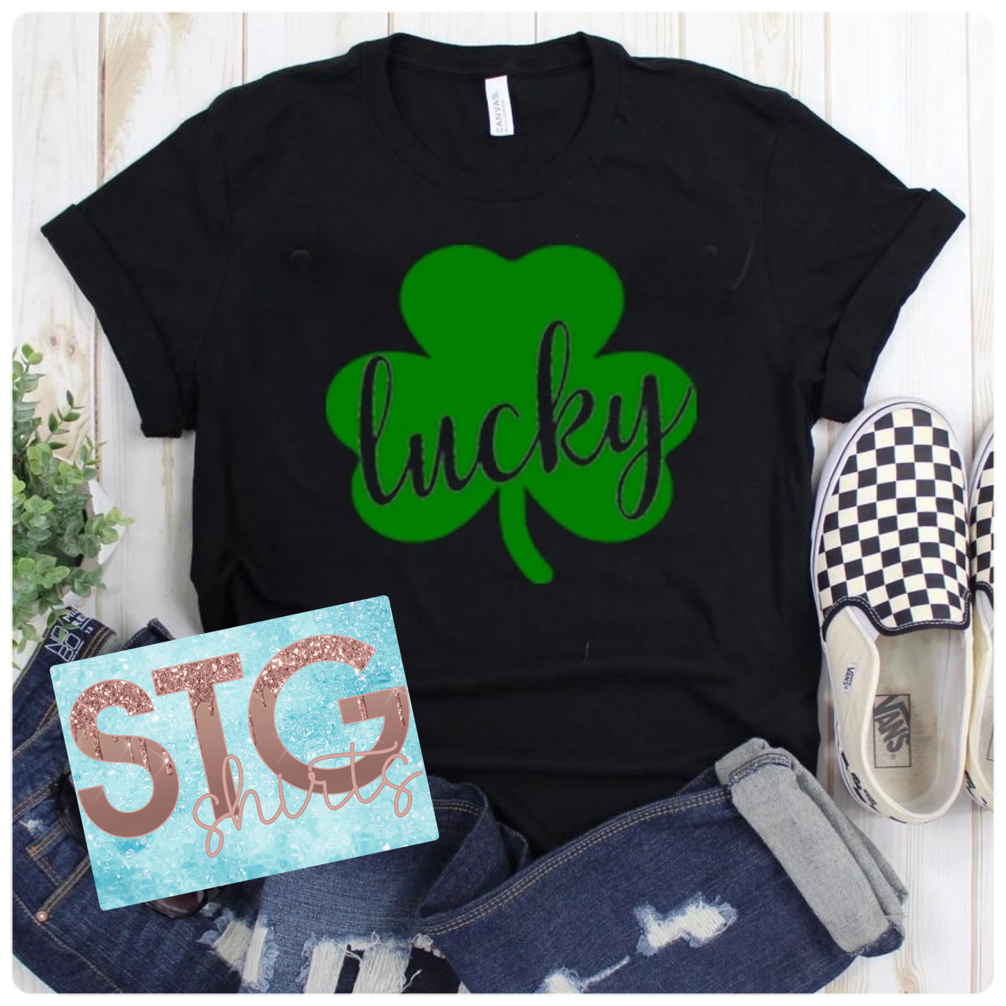Lucky shamrock in green